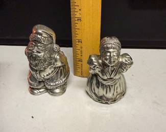 Kirk Stieff Pewter Salt and Pepper Shakers $5.00