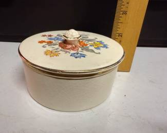 Sandland Ware Box $8.00