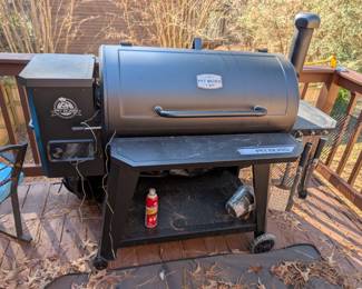 Pit Boss grill + cover