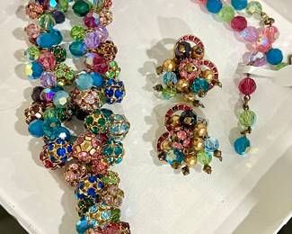 Vtg. Beaded necklace and earrings