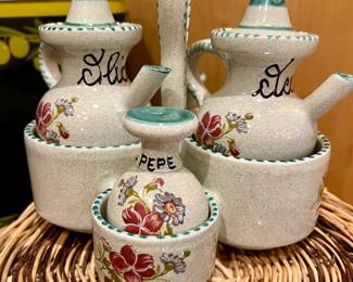 Vtg. Condiment set w/salt, pepper & oil in caddy 
