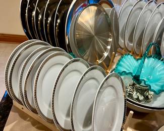 Entertain the Season china 