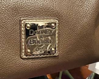 Dooney & Bourke purse 