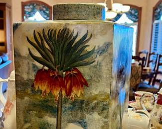 SOOOO pretty I took a picture of all 4 sides - 3