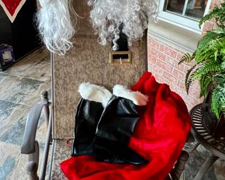 Santa will be right back - he's just taking a quick dip in the hot-tub 