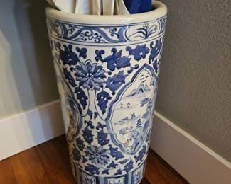 Blue and white large vessel