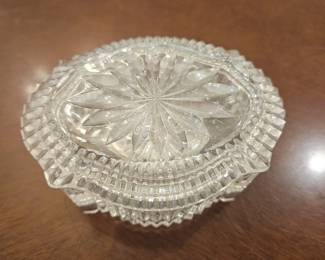 Plays "Memories" from Cats