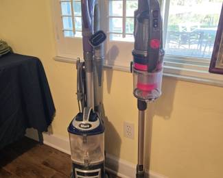 Shark vacuum &
Hoover cordless vacuum 