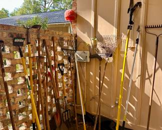Many garden tools