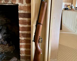 Pellet gun - Benjamin - later 20th C.