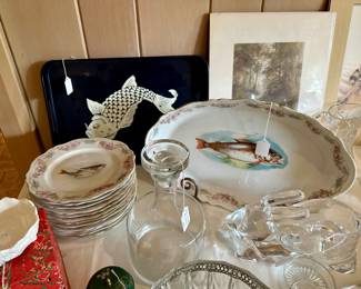 Fish set - perfect for feeding your cats... hand painted about 1900.