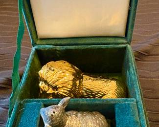Godinger lion and lamb salt and pepper shakers