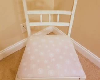 Shabby Chic Upholstered Seat Accent Side Chair