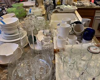 Vintage kitchenware items