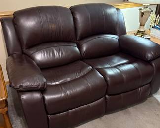 New reclining love seat 