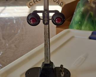 Lionel No. 154 Railroad Crossing Signal