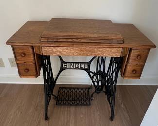 Antique Singer Treadle Sewing Machine Cabinet