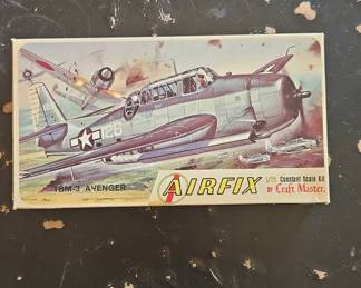 Airfix TBM-3 Avenger 1/72 Scale Constant Scale Model Kit