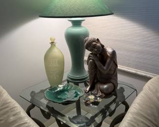 Glass top end table (2 of 2)