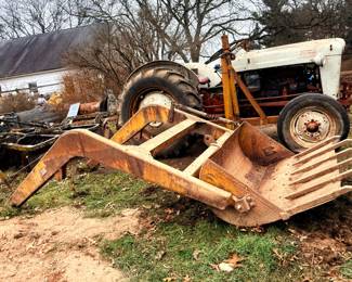 1953 ford tractor Golden Jubilee w/ 40” bucket