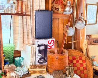 MCM Pole Lamp - Wood & Metal - very nice