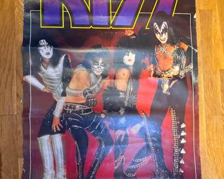 Kiss poster