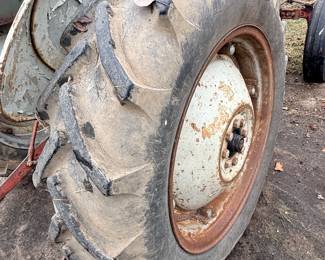 1953 ford tractor Golden Jubilee w/ 40” bucket
