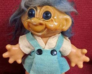 TROLL DOLL