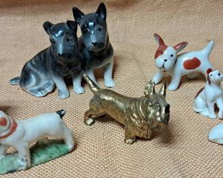 DOG FIGURINES