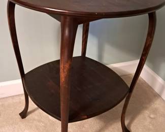 ANTIQUE END TABLE 