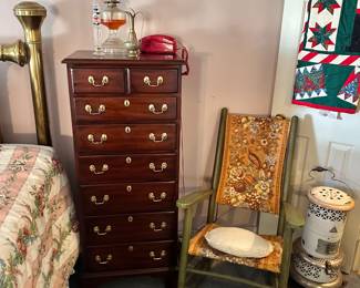 Henkel Harris lingerie chest