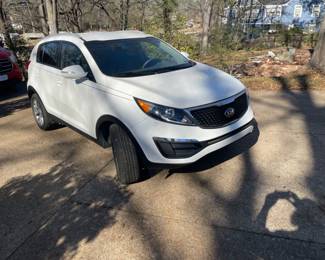 2015 KIA SPORTAGE only 8900 miles