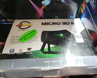 American DJ Micro 3D II mini red and green laser effect. 