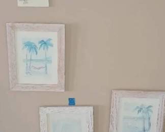 LC052Trio Of Beach Images And 3D Sailboat