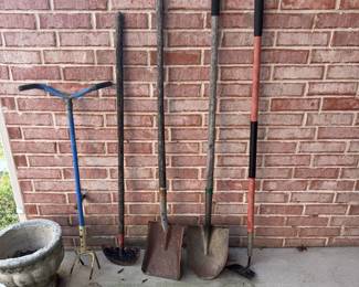 Miscellaneous Vintage Garden Tools