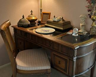 Kneehole Desk with Black Leather Top