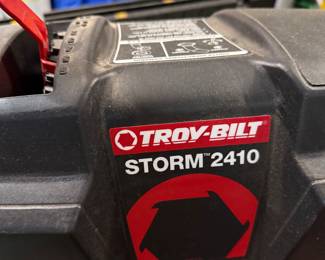 TROY BILT STORM 2410 SNOW BLOWER