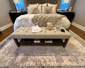 BENCH & KING SIZE SLEEP NUMBER BED