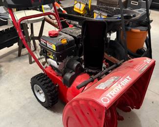 TROY BILT SNOW BLOWER