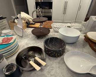 TONS OF  KITCHENWARE