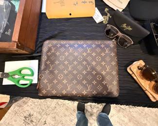 LOUIS VUITTON LAPTOP IPAD CASE