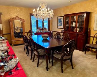 BACK TO THE DINING ROOM