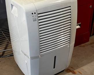 Dehumidifier 