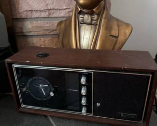 MCM Radio (works!)