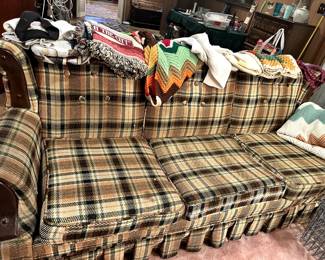 FURNITURE VINTAGE SOFA