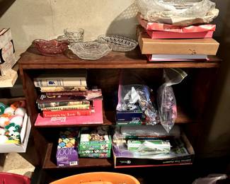 MISC. BOOKS PUZZLES  CRAFTS