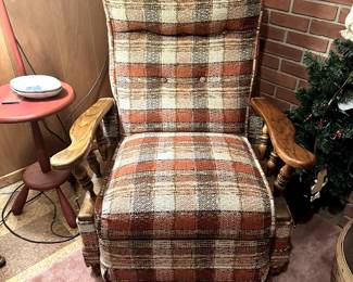 FURNITURE VINTAGE GLIDER