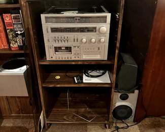 VINTAGE JCPENNEY COMPACT STEREO