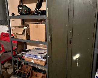 METAL LOCKER SHELVES  ELECTRIC TRIMMERS