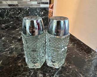 salt and pepper shakers